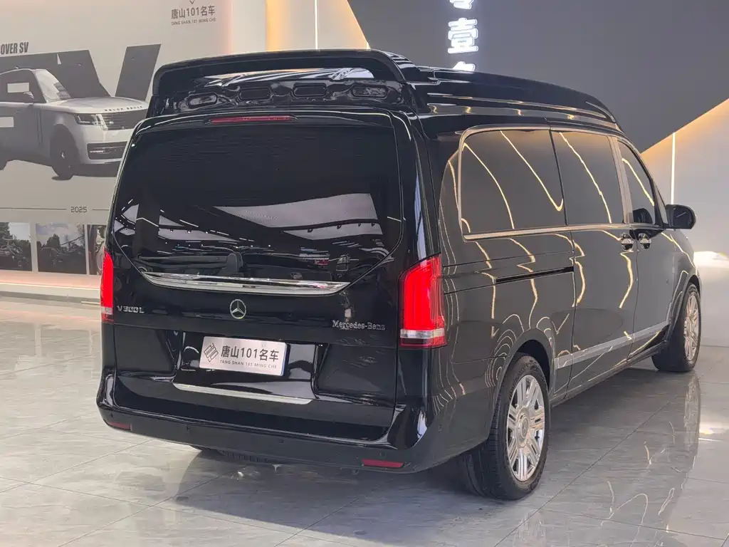 Mercedes-Benz V-Class — миниатюра 12