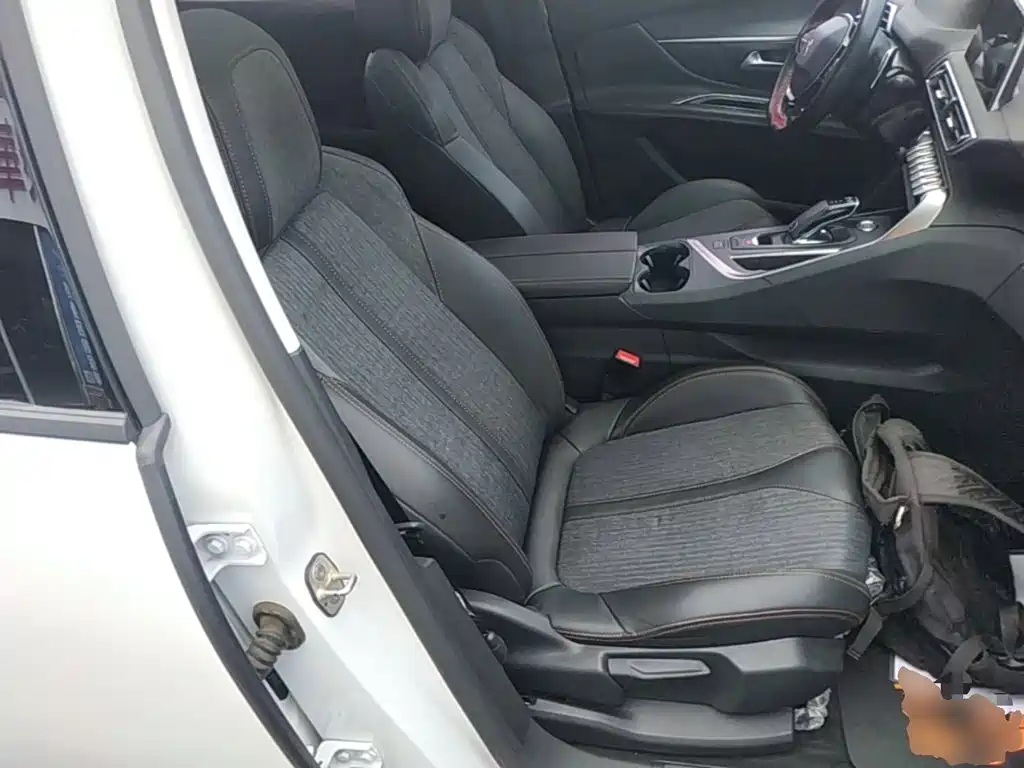 Peugeot 4008 — миниатюра 25