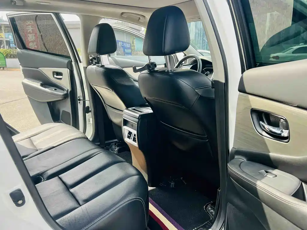 Nissan Murano — миниатюра 9