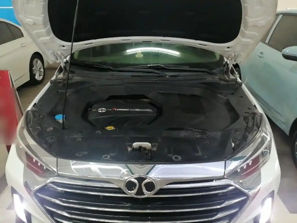 BAIC Zhixing — миниатюра 20