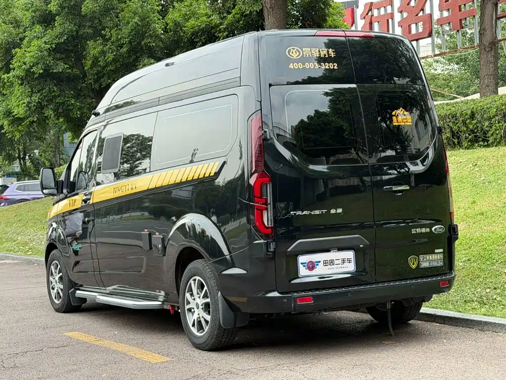 Ford Transit — миниатюра 4