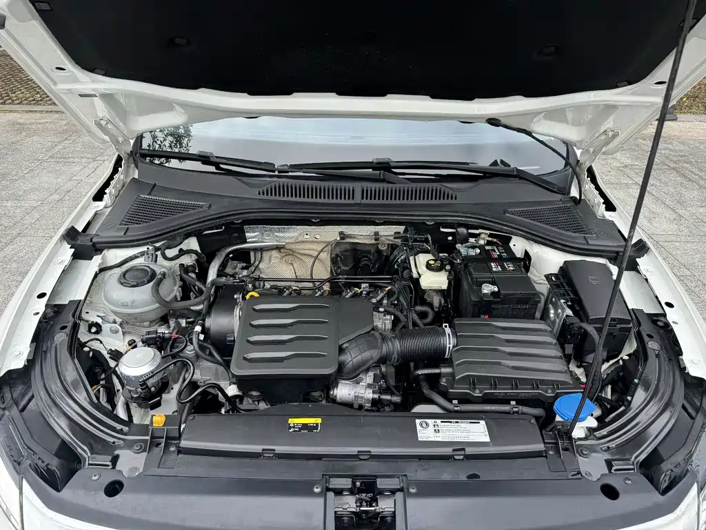 Volkswagen Lavida — миниатюра 19