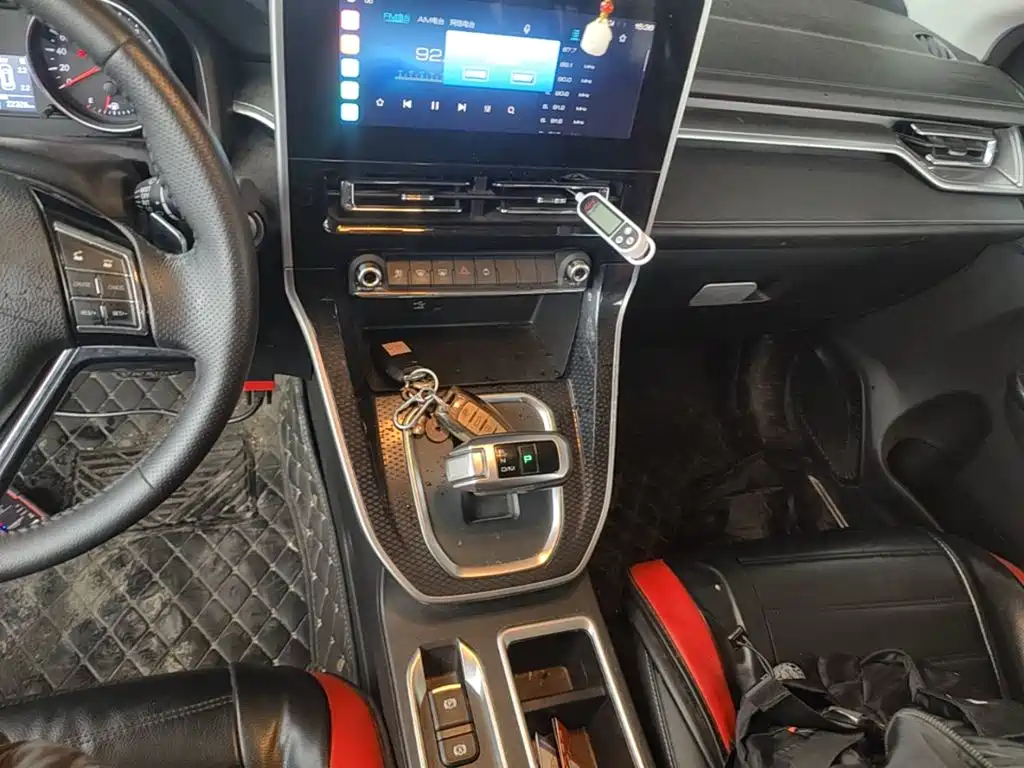 Haval M6 — миниатюра 10