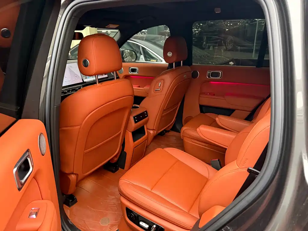 Li Auto Li L8 — миниатюра 5