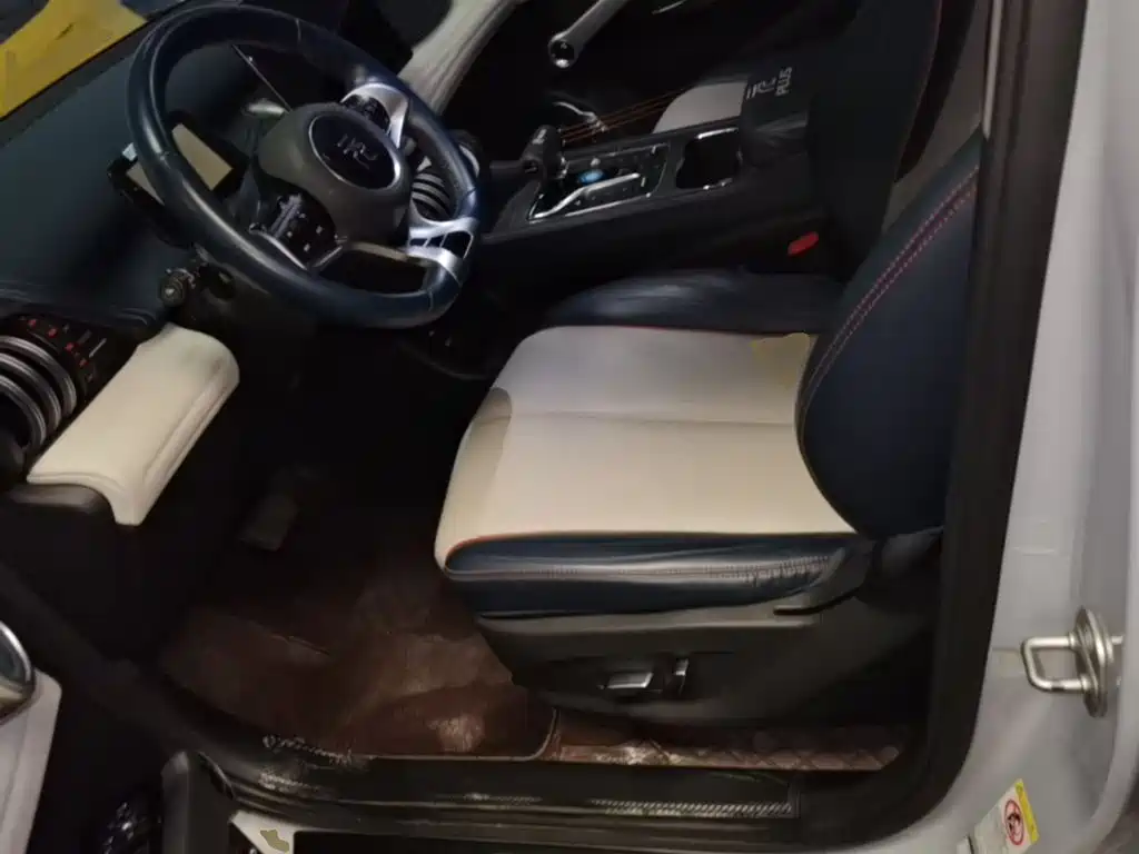 BYD Yuan Plus — миниатюра 15