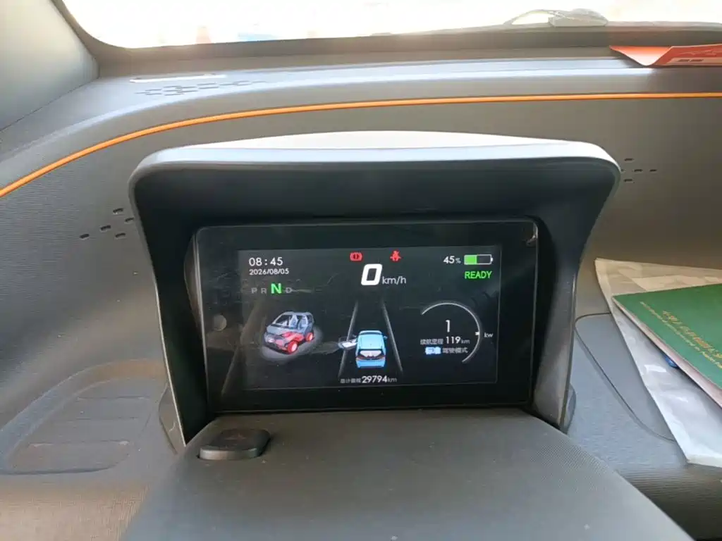 Baojun E100 — миниатюра 12