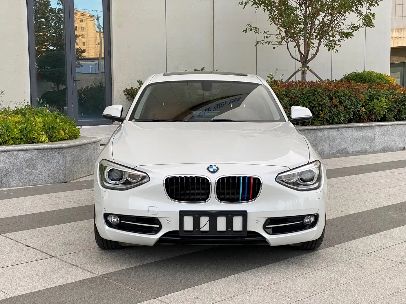 BMW 1 Series (Import)