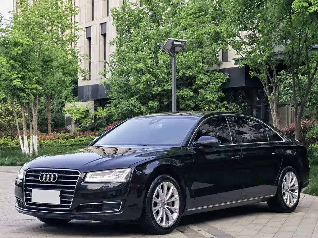 Audi A8 2015