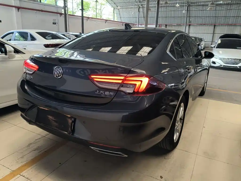Buick Regal — миниатюра 7
