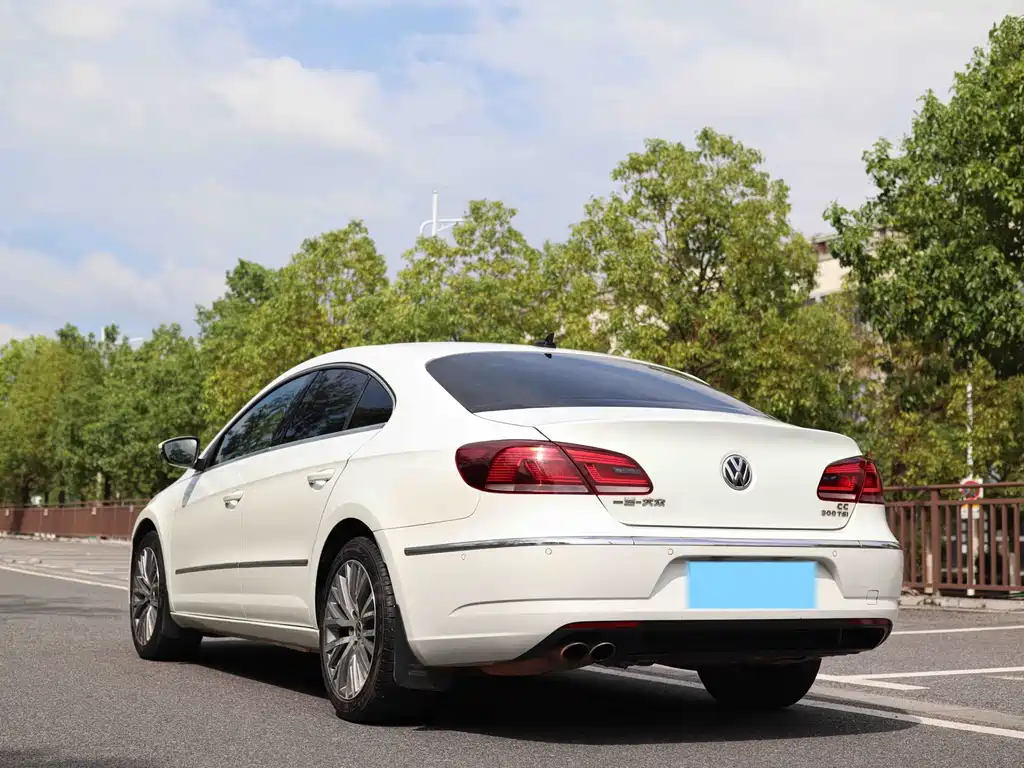 Volkswagen CC — миниатюра 5