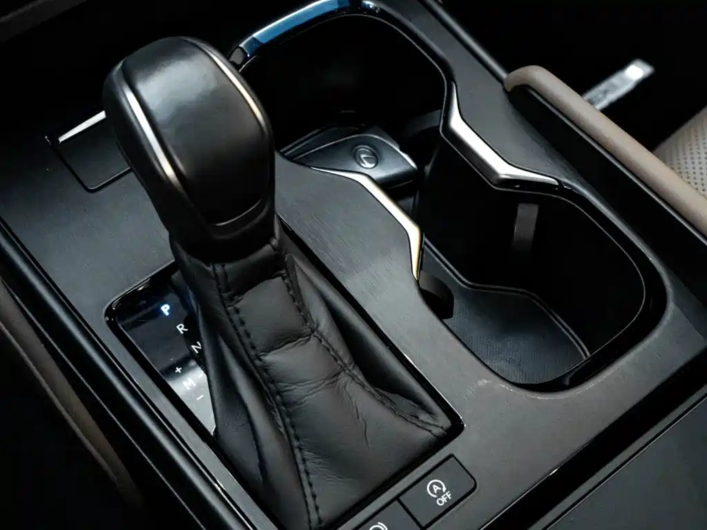 Lexus ES — миниатюра 21