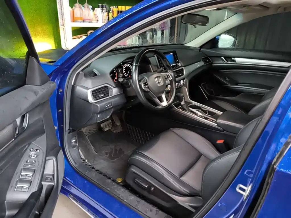 Honda Accord — миниатюра 16