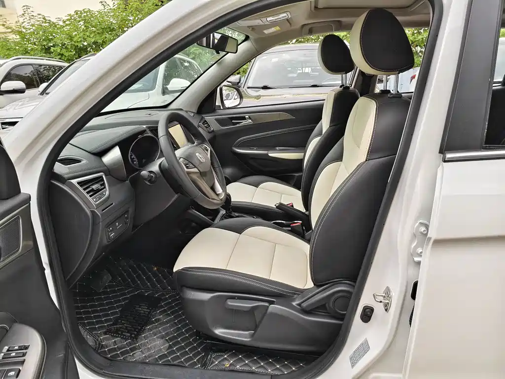 Changan CS35 — миниатюра 4