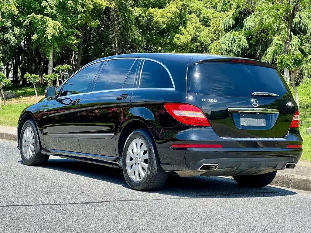 Mercedes-Benz R-Class — миниатюра 6