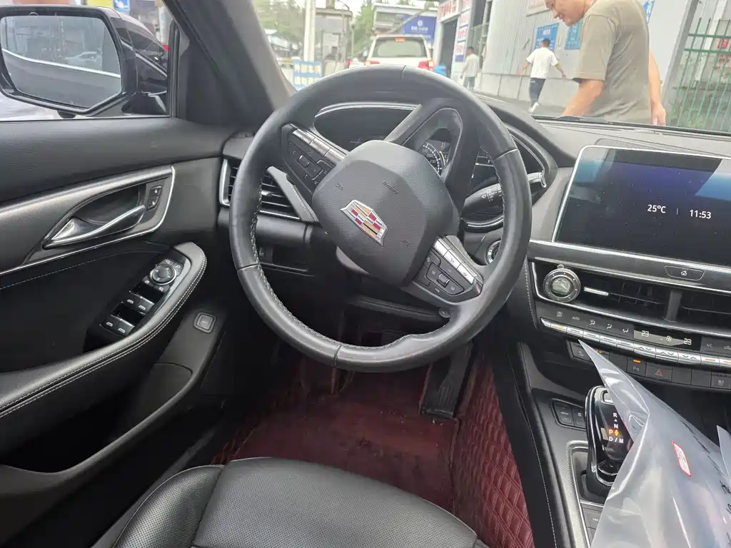 Cadillac CT5 — миниатюра 12