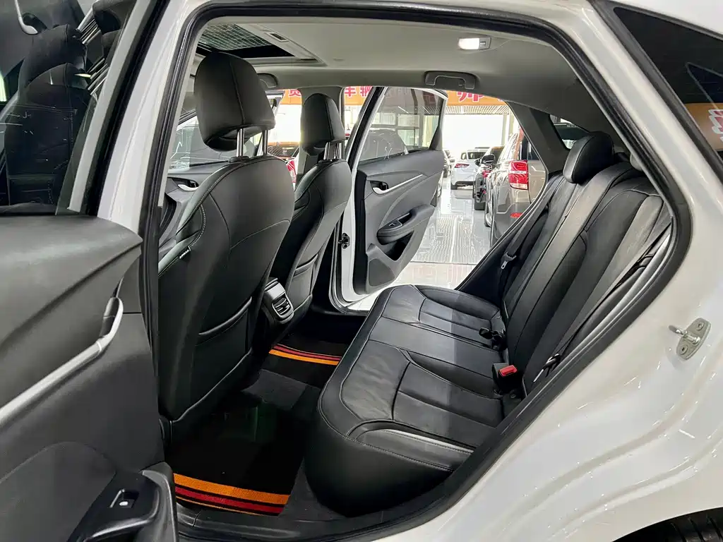 Buick Excelle — миниатюра 13