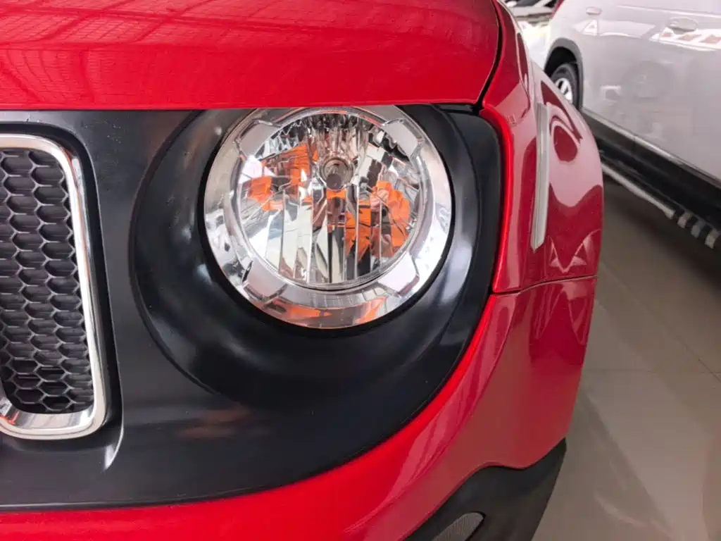 Jeep Renegade — миниатюра 24