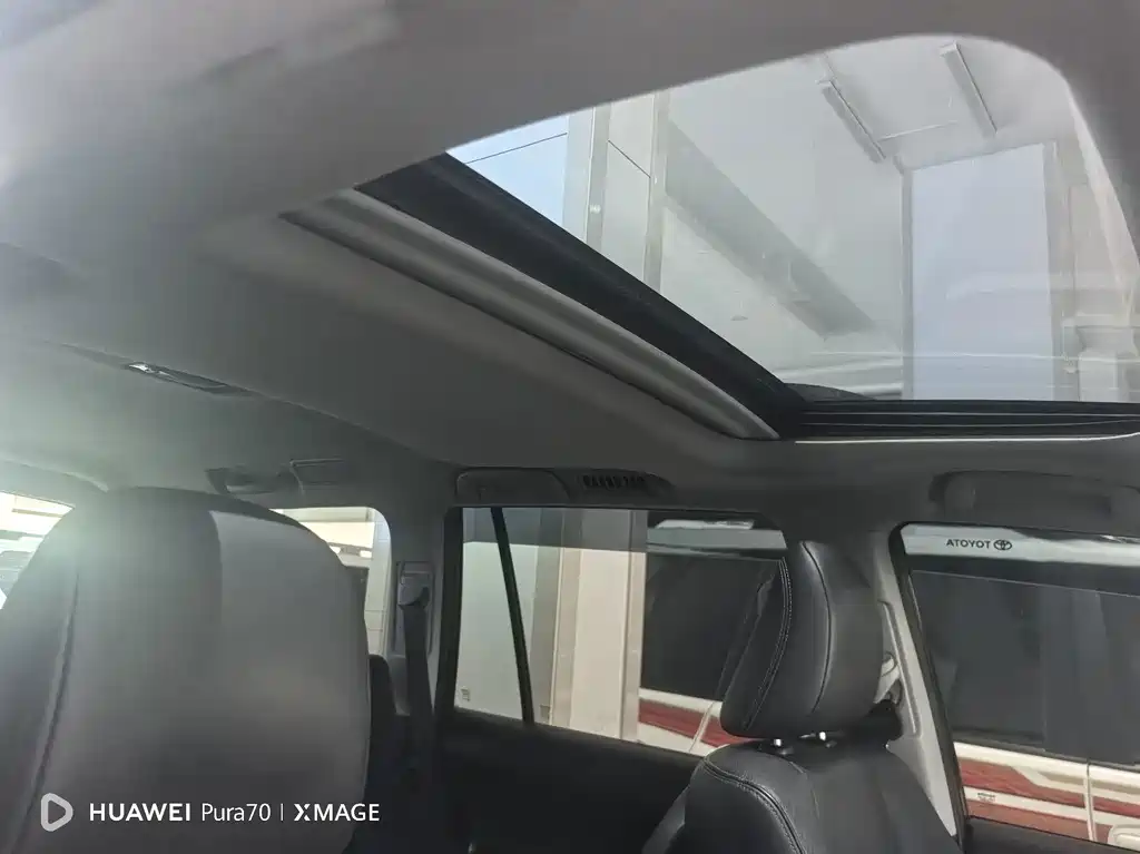 Toyota Prado — миниатюра 10