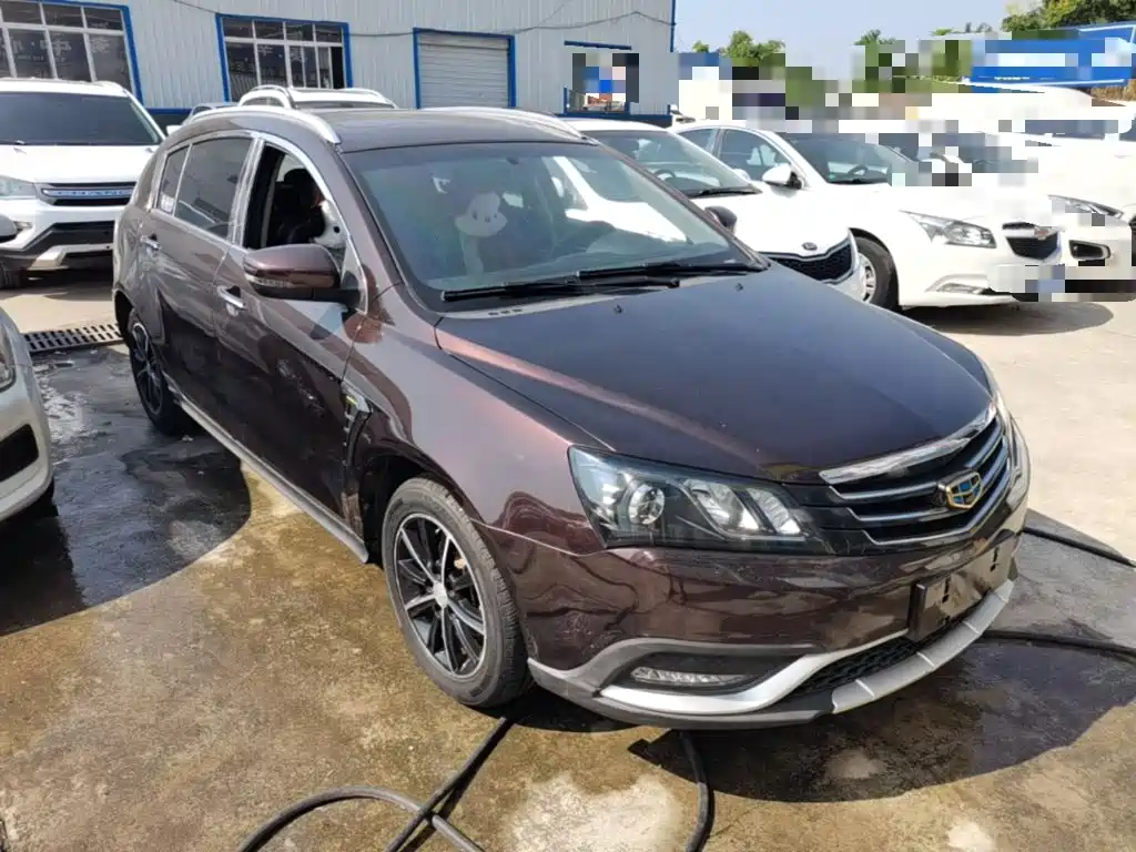 Geely Emgrand — миниатюра 4