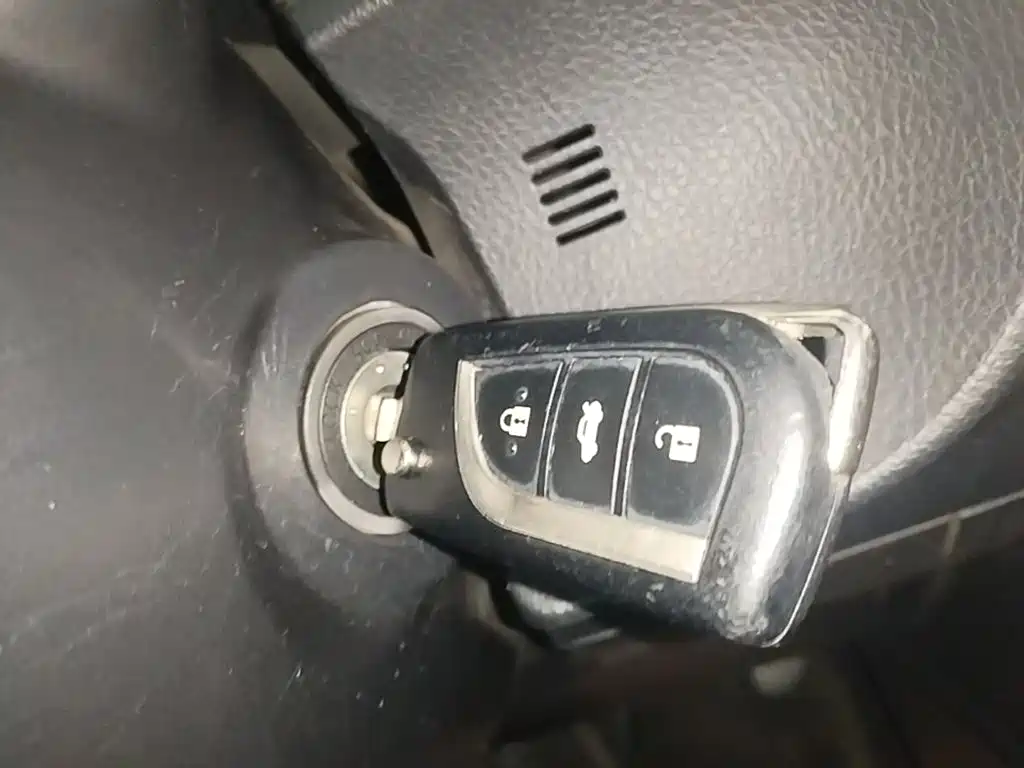 Toyota Corolla — миниатюра 9
