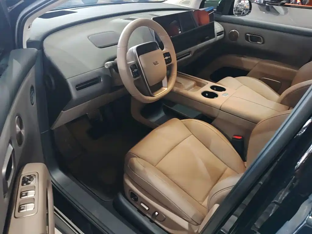 Li Auto Li i8 — миниатюра 16