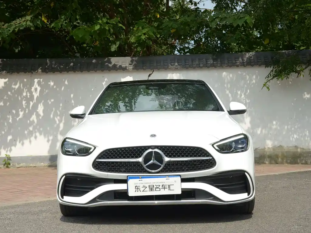 Mercedes-Benz C-Class — миниатюра 2