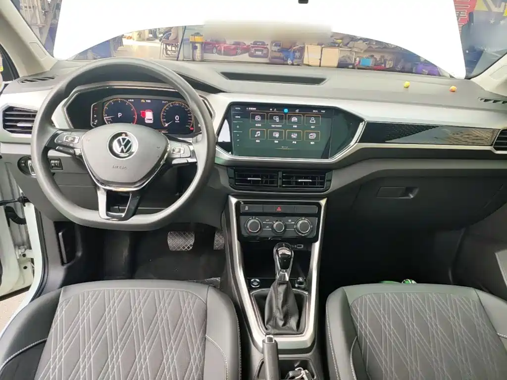 Volkswagen T-Cross — миниатюра 10