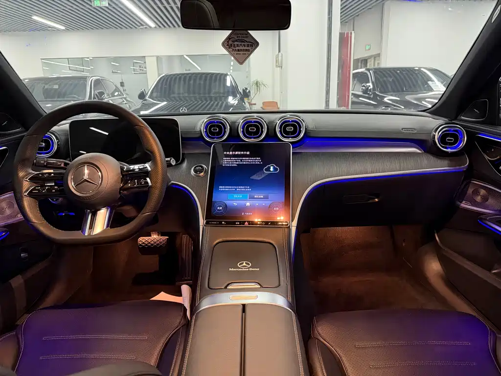 Mercedes-Benz C-Class — миниатюра 21