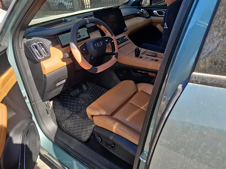 Geely Boyue L — миниатюра 9