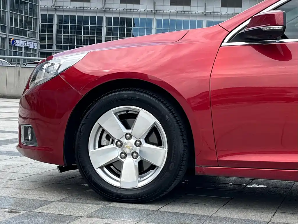 Chevrolet Malibu — миниатюра 8