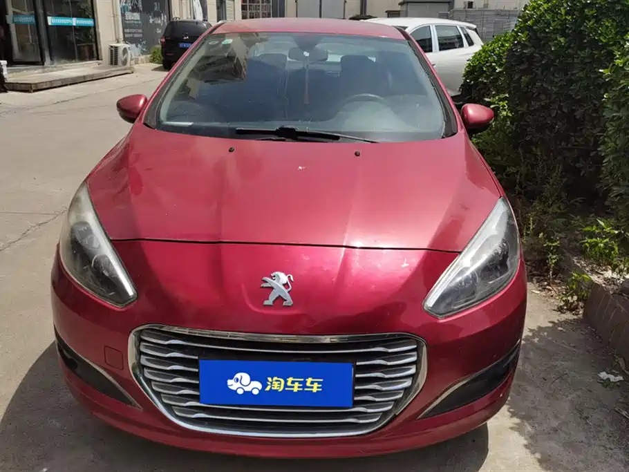 Peugeot 308 2014 1.6L MT