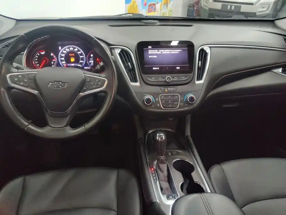 Chevrolet Malibu XL — миниатюра 12