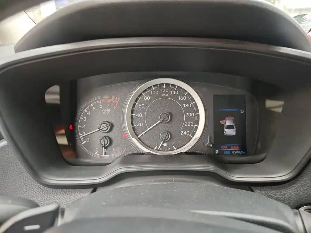 Toyota Corolla — миниатюра 12