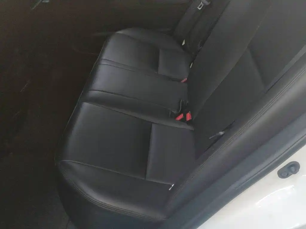Toyota Corolla — миниатюра 17