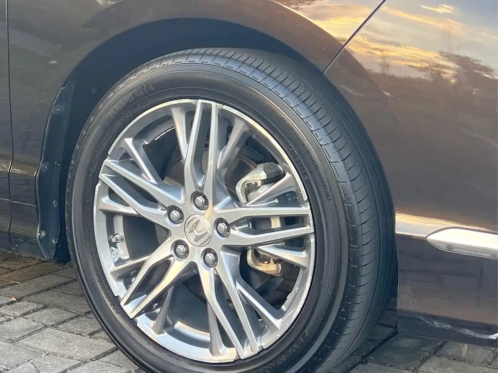 Honda Elysion — миниатюра 5