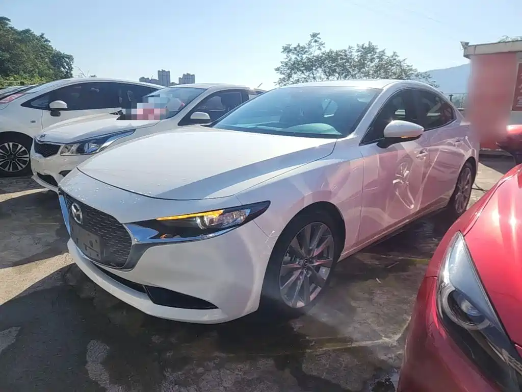 Mazda 3 Axela — миниатюра 2