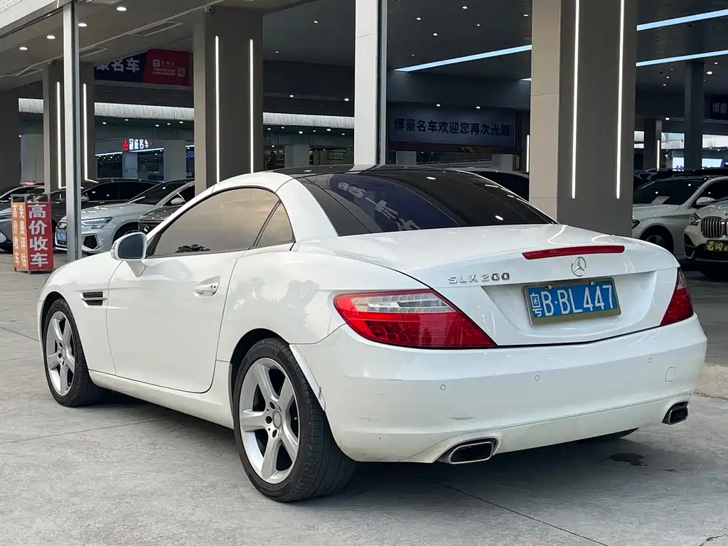 Mercedes-Benz SLK-Class — миниатюра 7