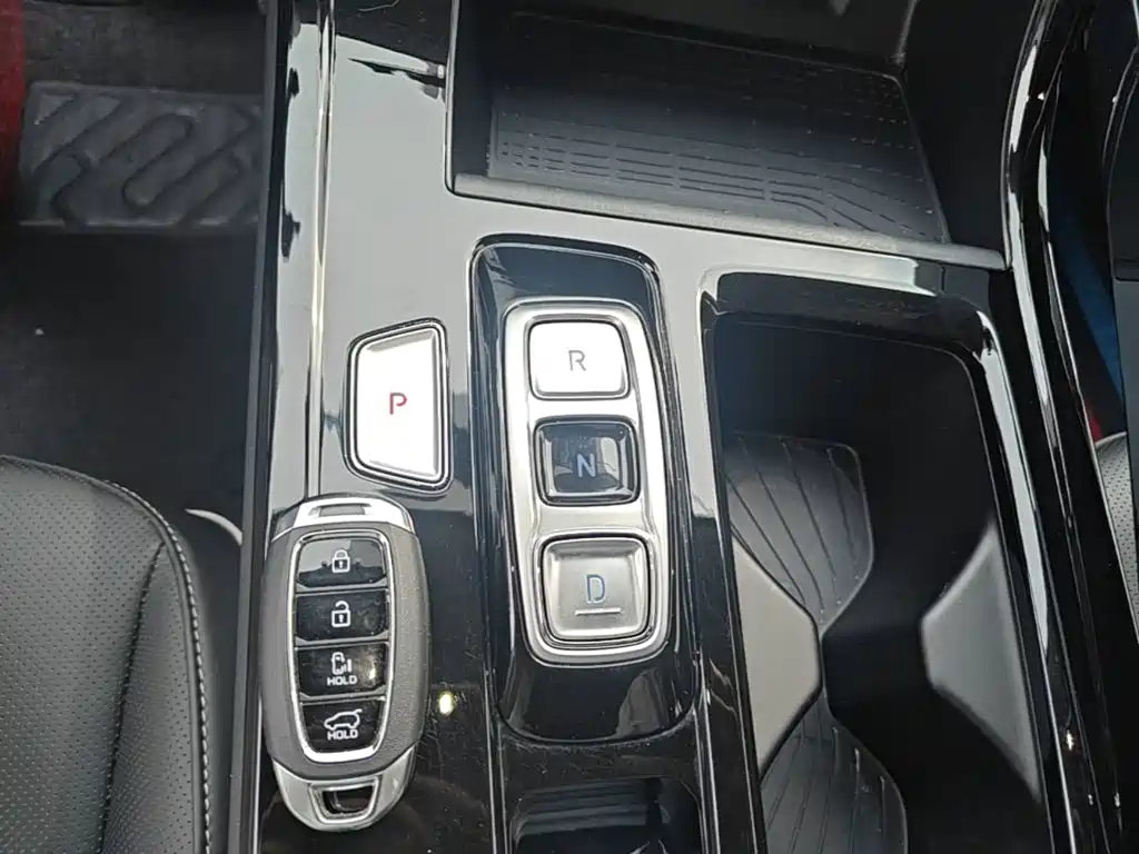 Hyundai Custo — миниатюра 14