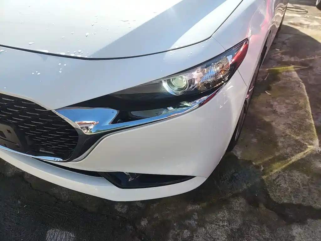 Mazda 3 Axela — миниатюра 24