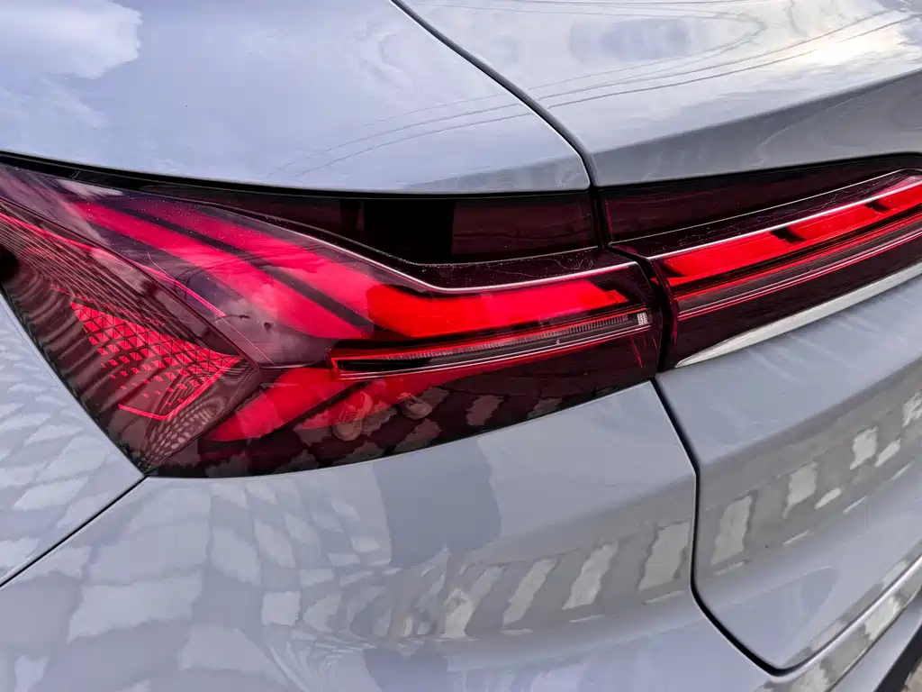 Roewe Feifan MARVEL R — миниатюра 11