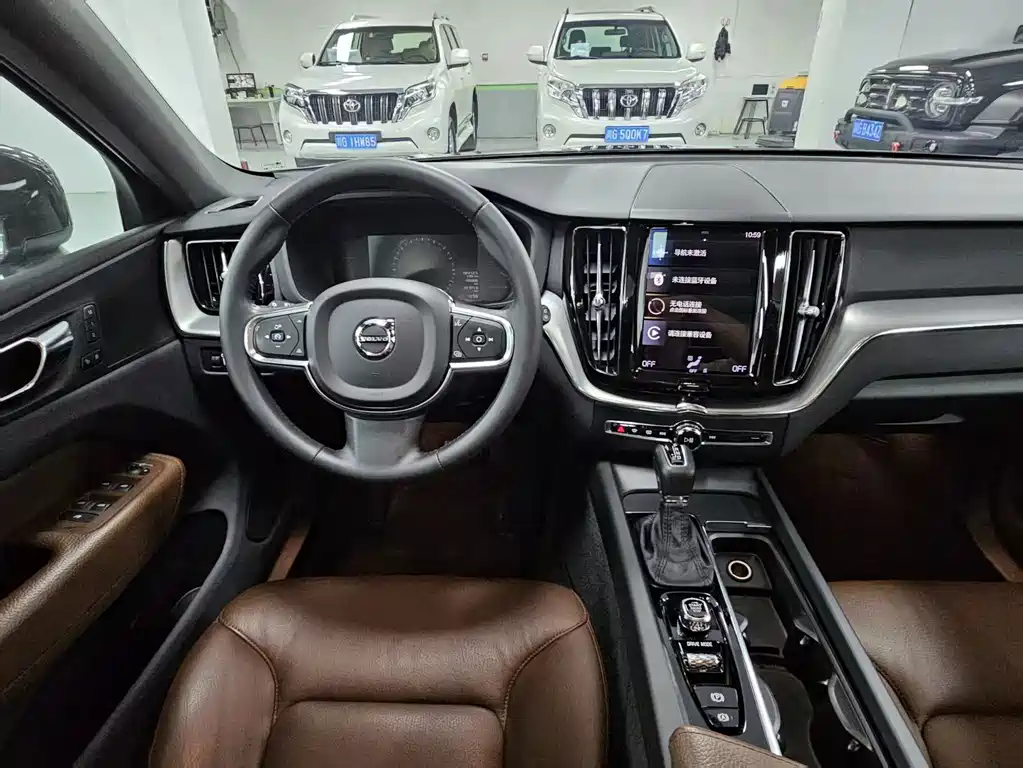 Volvo XC60 — миниатюра 19