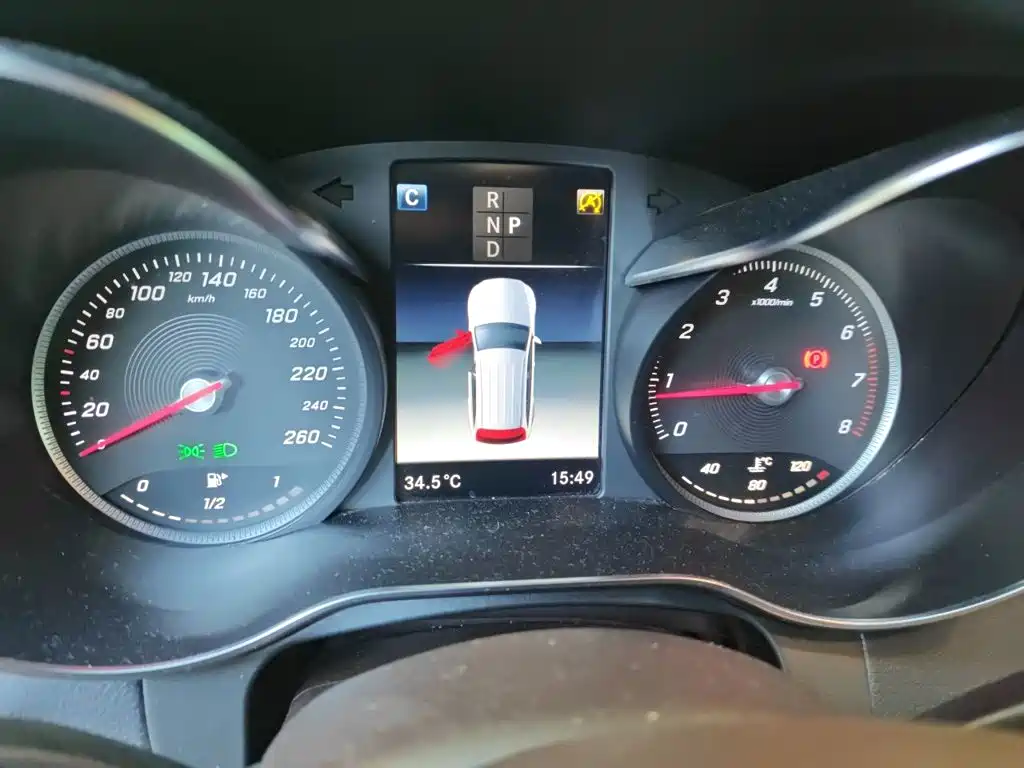 Mercedes-Benz GLC — миниатюра 7