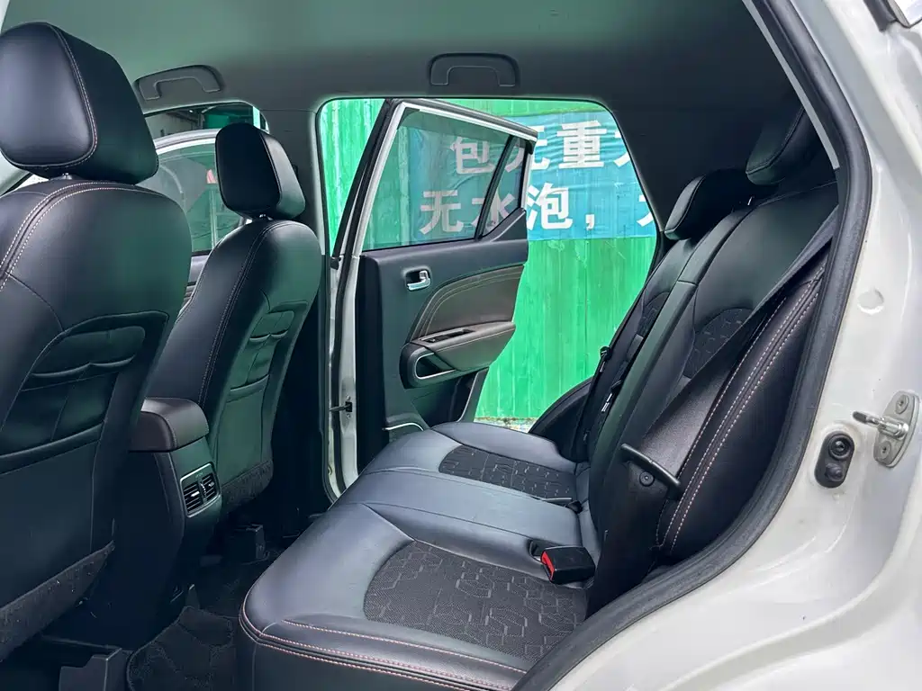 Aion Trumpchi GE3 — миниатюра 9