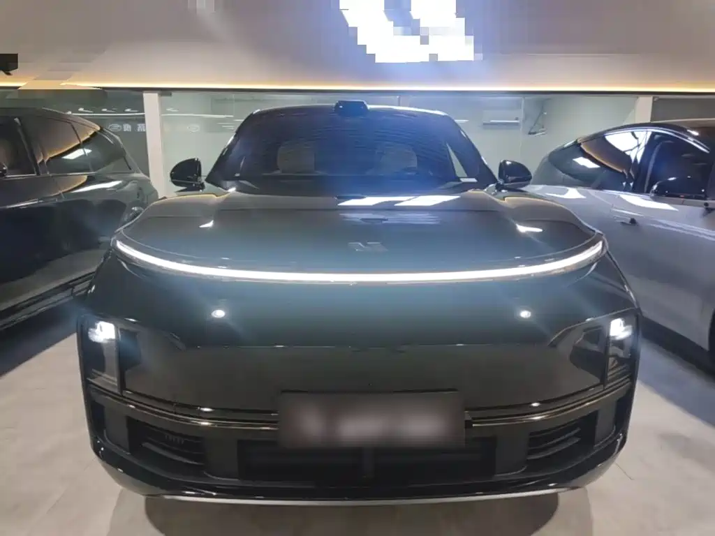 Li Auto Li L8 — миниатюра 3