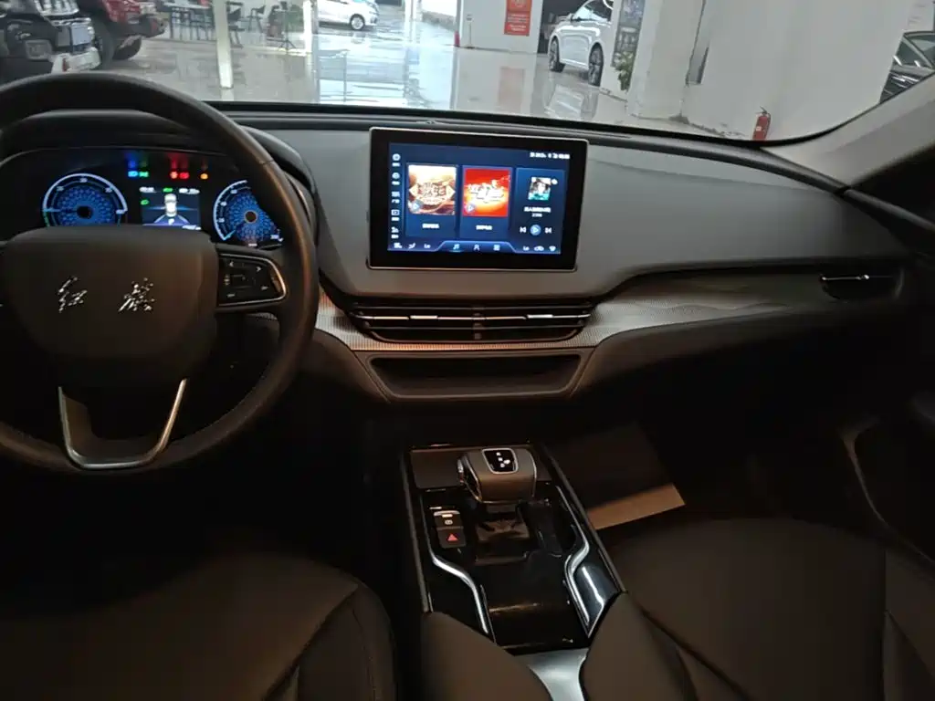Hongqi Hongqi E-QM5 — миниатюра 13