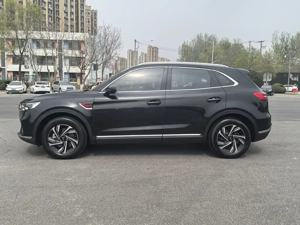 Hongqi HS5 2022 2.0T