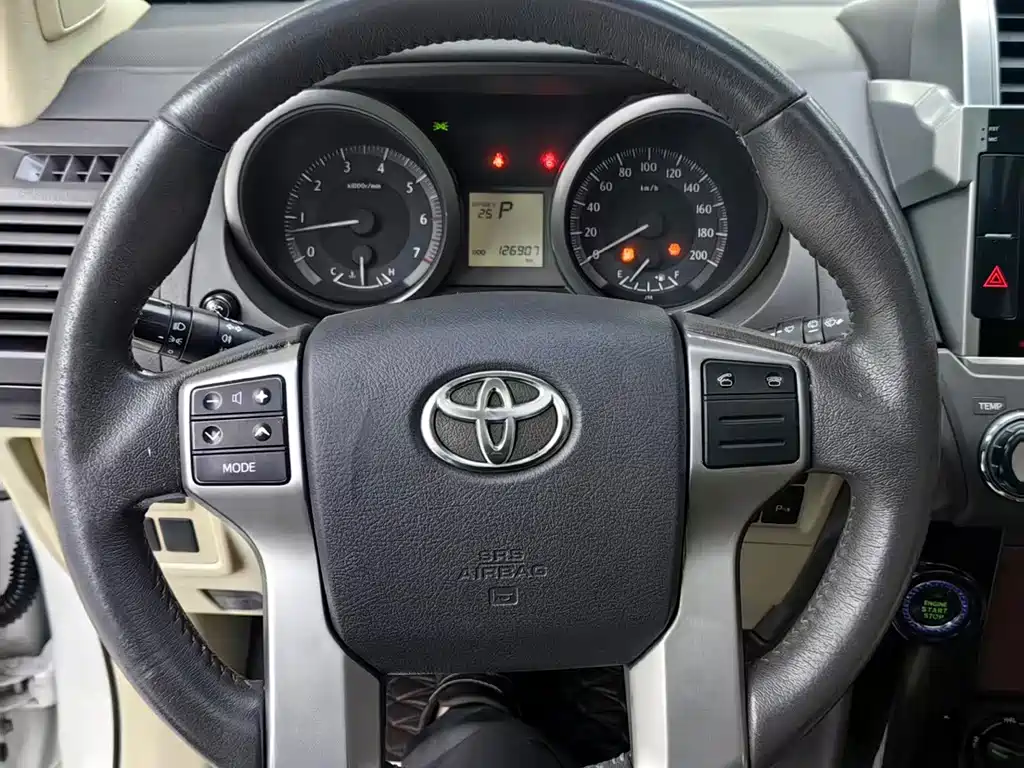 Toyota Prado (Import) — миниатюра 10