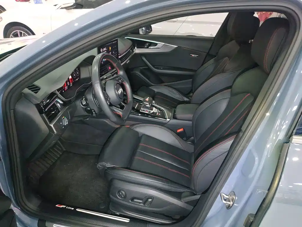 Audi A4L — миниатюра 15