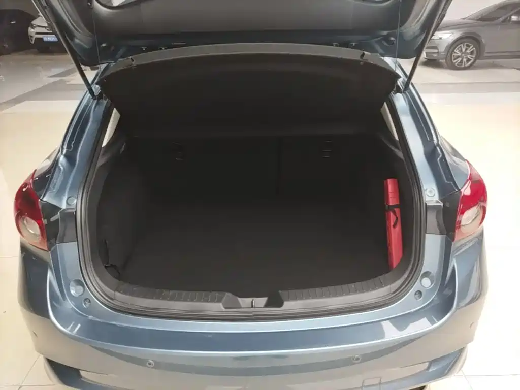 Mazda 3 Axela — миниатюра 19