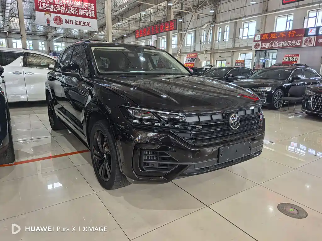 Volkswagen Touareg — миниатюра 3